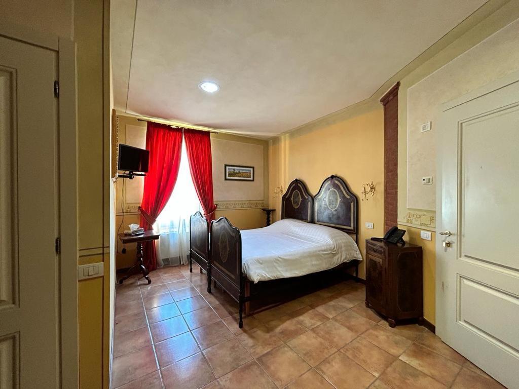 Piadena Hotel Airone מראה חיצוני תמונה